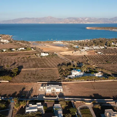 Santa Maria Mare Naoussa