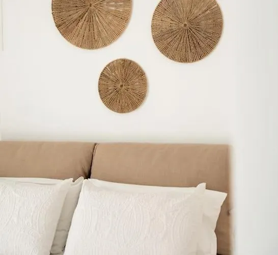 Villa Santa Maria Mare Náusza