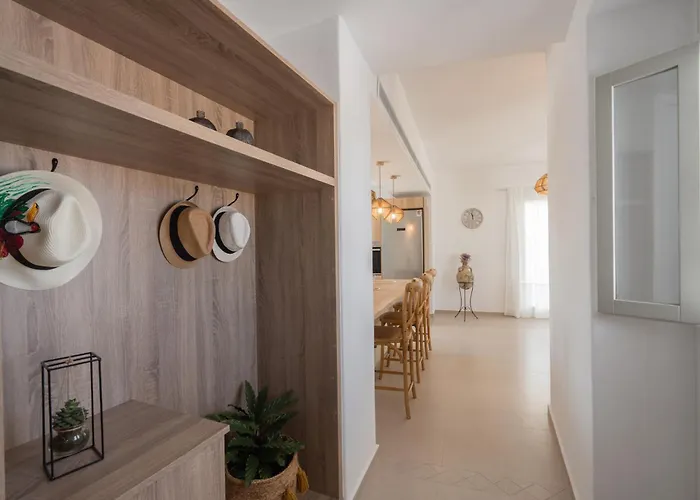 Villa Santa Maria Mare Náusza