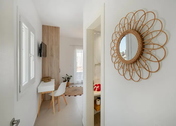 Santa Maria Mare * Náusza